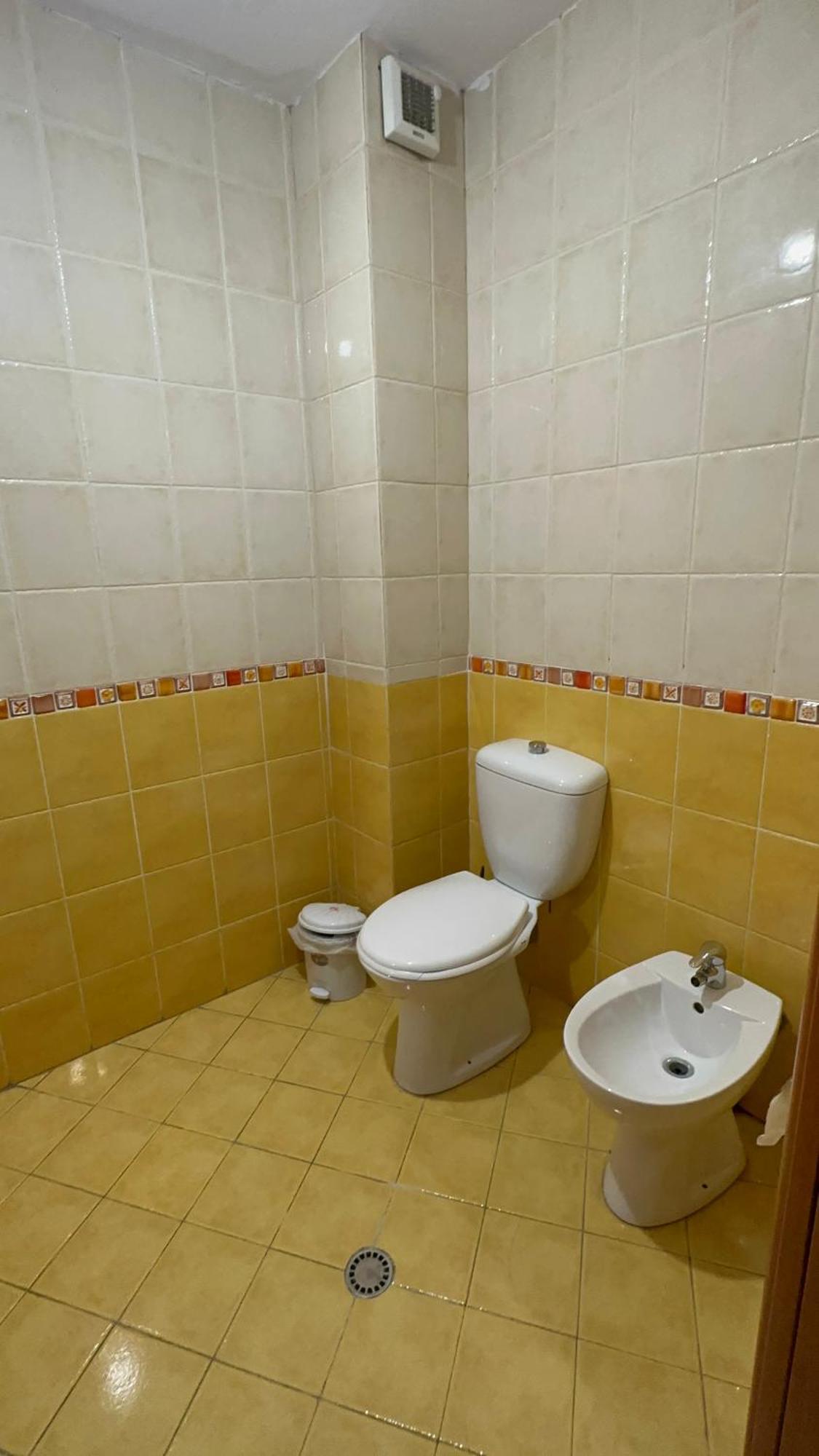 Square Inn Tirana Esterno foto